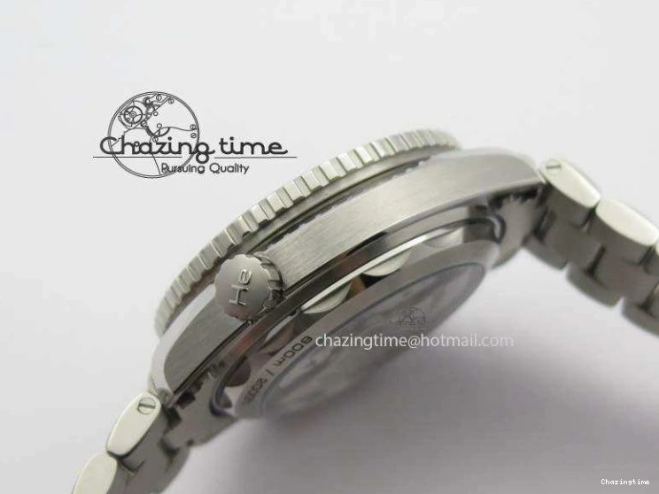 0413 Sustainable Planet Ocean Master Chronometer Chrono SS OM 1:1 Best Edition Black Dial On SS Bracelet A 8179